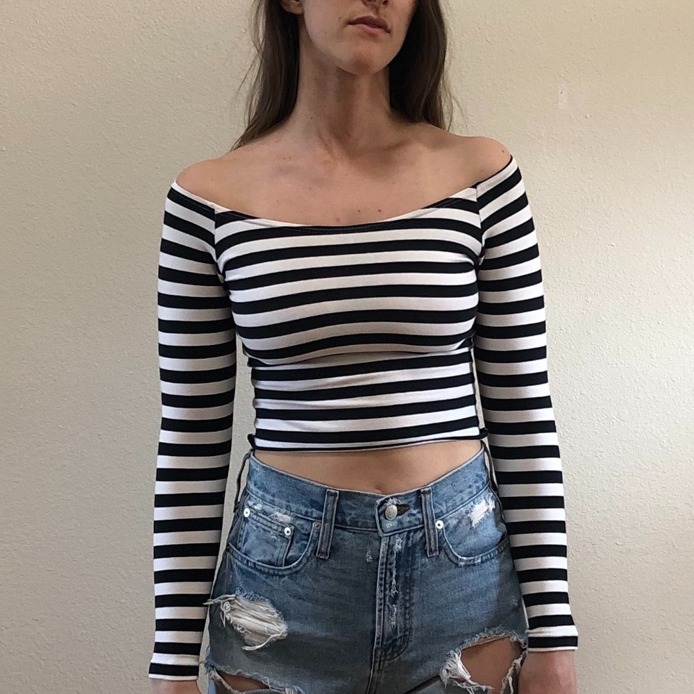 DKNY Striped Long Sleeve Crop Top